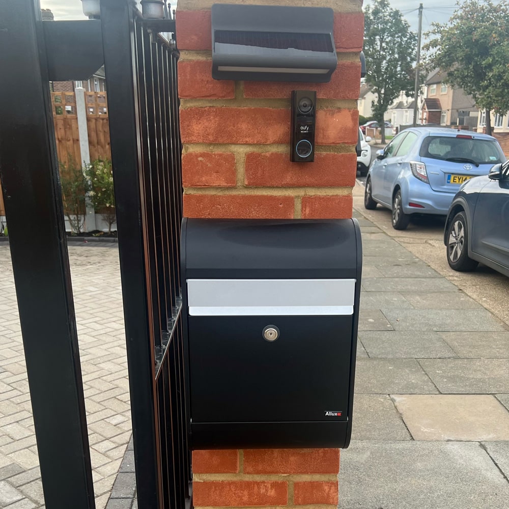 Allux 5000 Walll Mounted Letter Box Ls