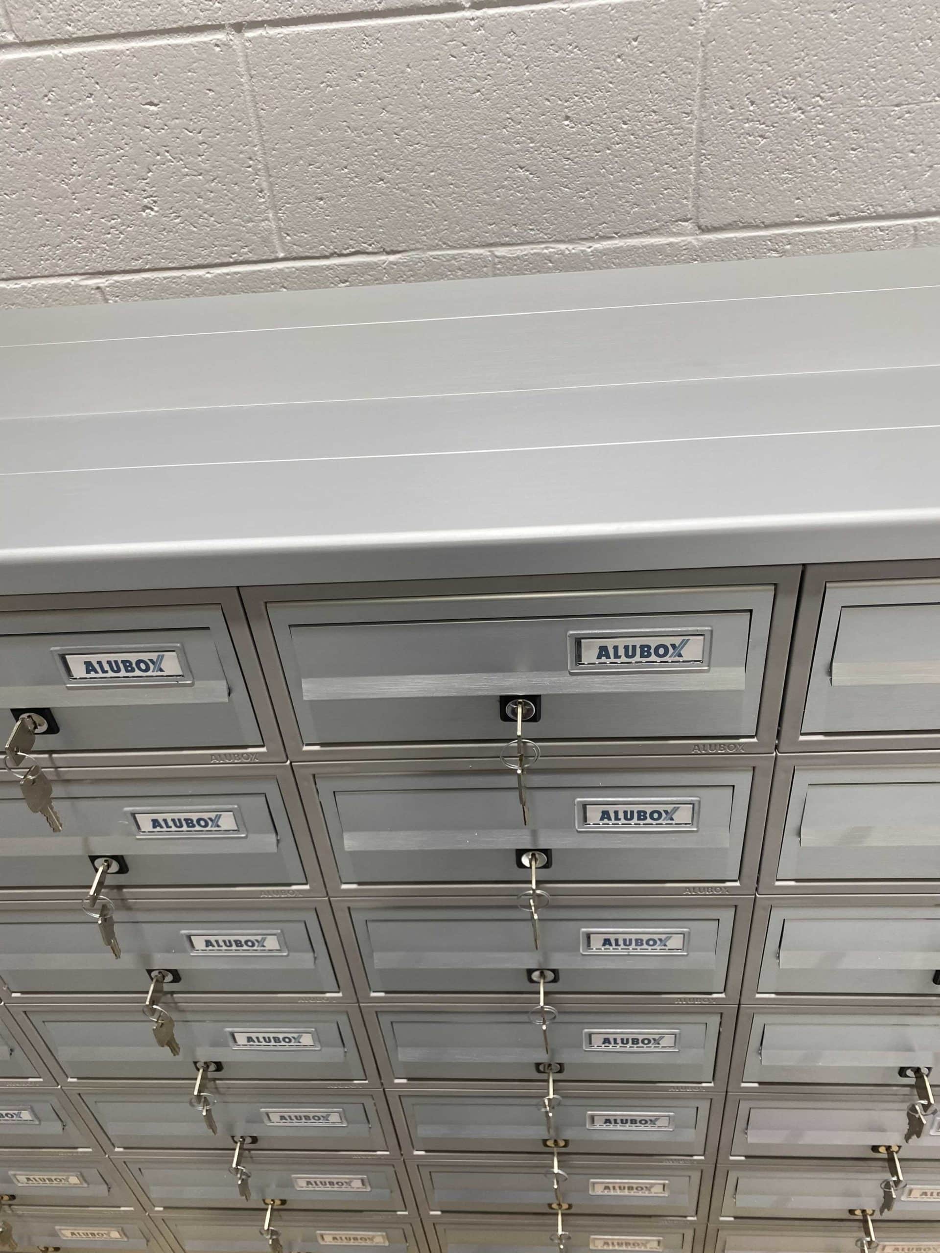 Post Boxes for Flats Free Standing Internal Locking in Anodized Silver - Tocco Di Italia Modular 270