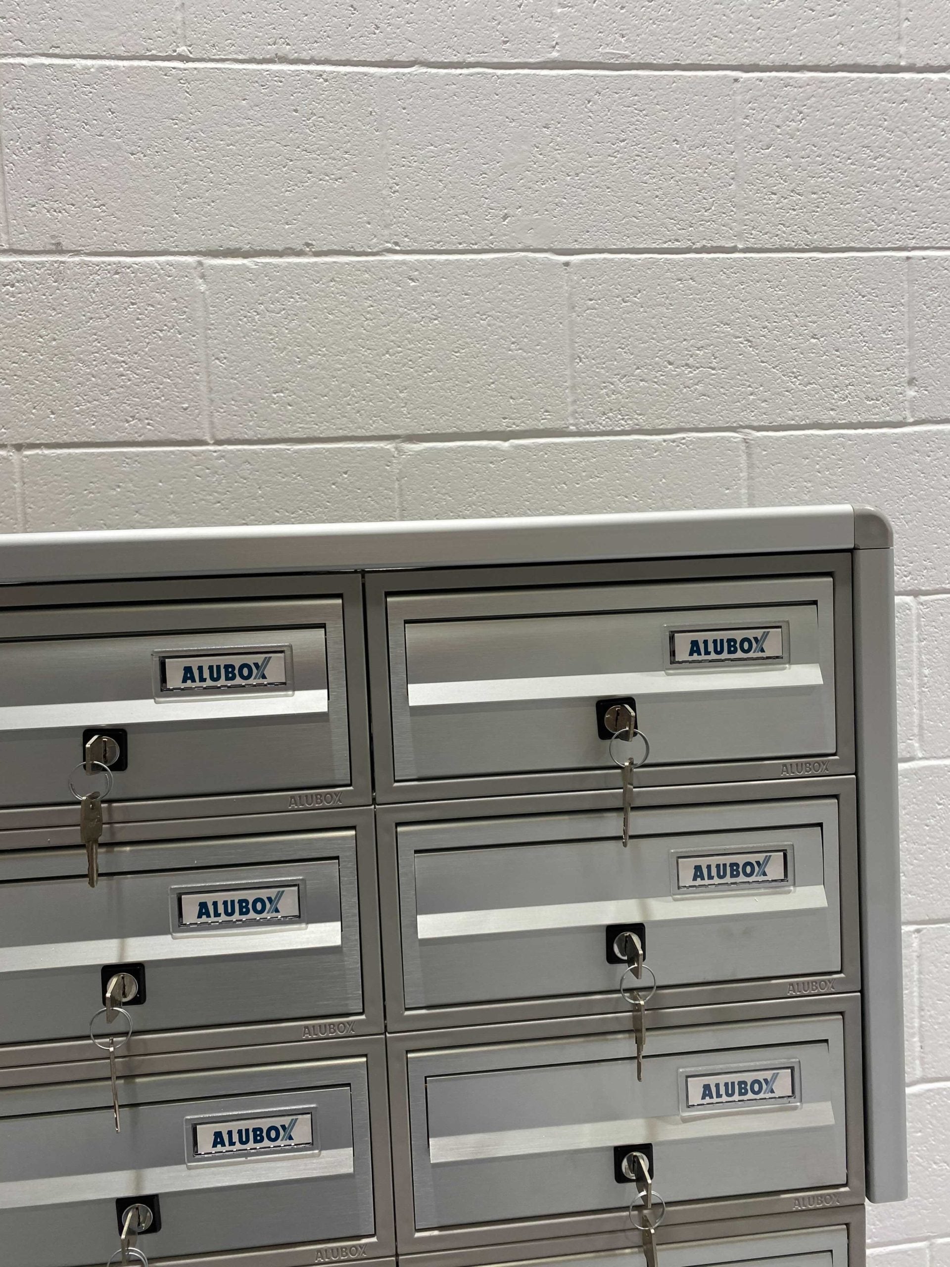 Post Boxes for Flats Free Standing Internal Locking in Anodized Silver - Tocco Di Italia Modular 270
