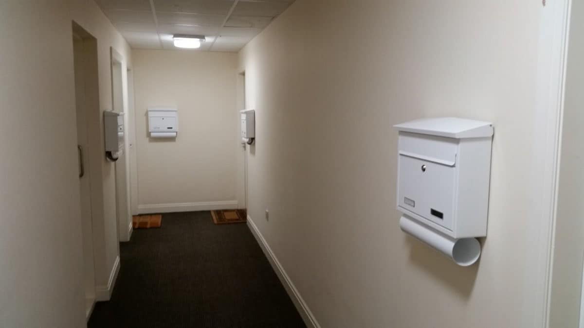 Steel-wall-mounted-letterbox