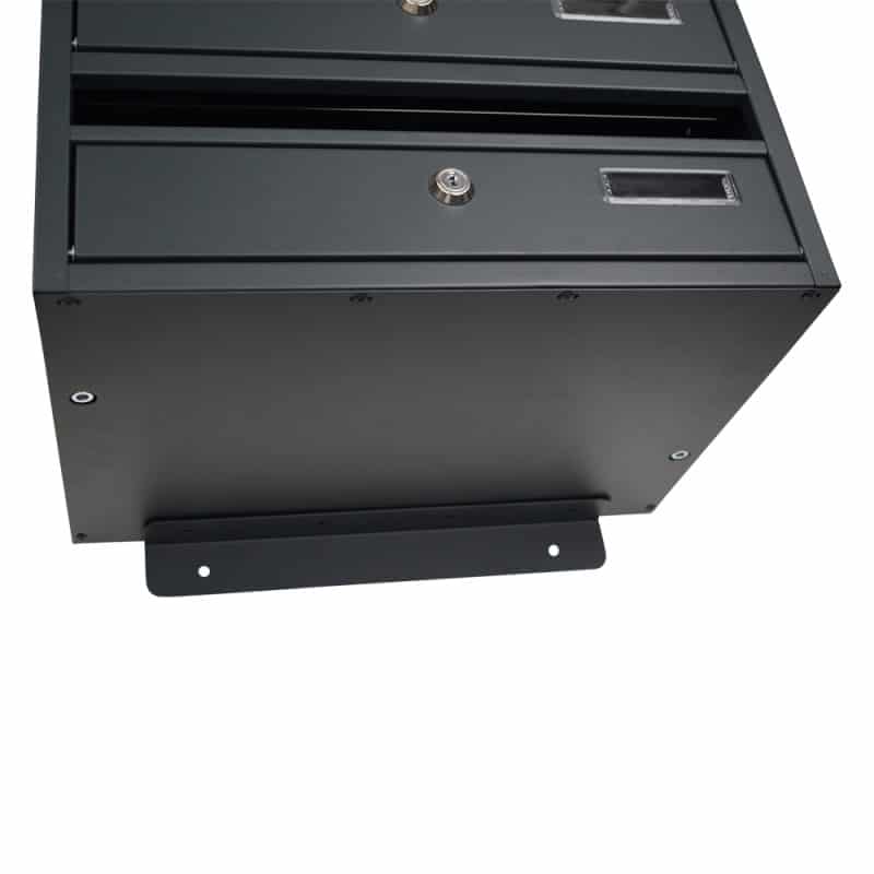 Supporting brackets for wall mounted post boxes