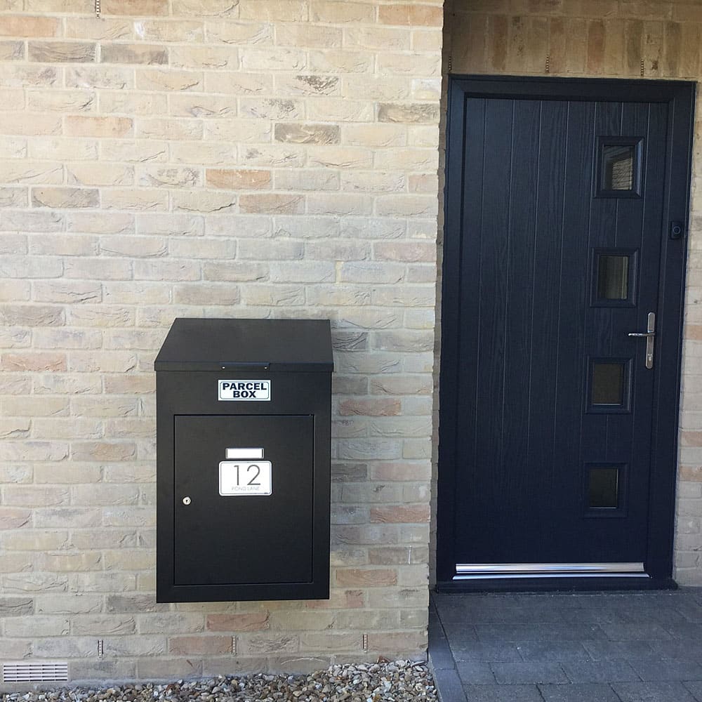 Outdoor Parcel Box Delta Xl Black